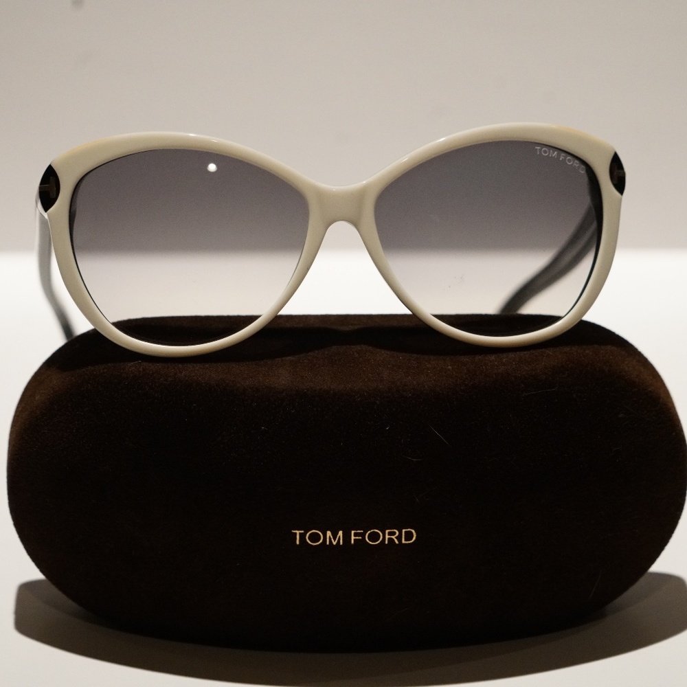BRAND NEW TOM FORD DESIGNER SUNGLASSES ON SALE NOW